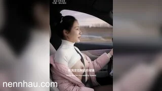 Full HD Clip sex AI dâm nữ nứng lồn khỏa thân đến nhà tắm nam tắm chung với các cụ già