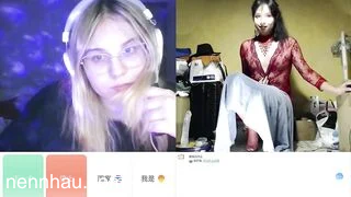 Em femboy thủ dâm onilne trước mặt người lạ siêu hot