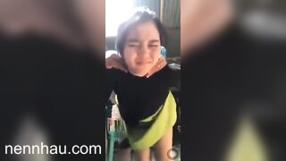 Dì út và thằng cháu họ đụ nhau ầm ầm sau nhà mà ko 1 ai hay biết. hot nhất