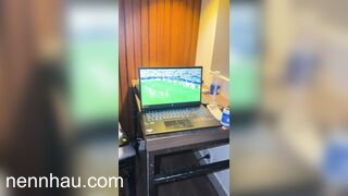 Nóng bỏng buồn tình nên rũ mình đi nhậu , nhậu xong vô khách sạn