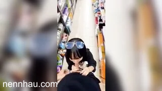 Tuyệt đỉnh E HS Lớp 12 đã làm slave rồi, pUblic ở siêu thị Bú Liếm Cu, Vạch vú thủ dâm