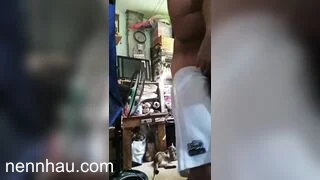 Lộ clip Em gái 2k9 ở nhà ko mặc sì líp anh họ sang chơi phát hiện nứng quá đụ tại nhà luôn.