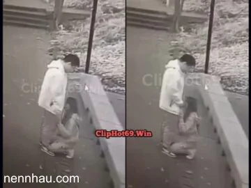 Em Gái Bú Cu Bạn Trai Ngoài Công Viên hot nhất