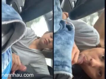 Đang Chạy Xe Nhưng Được Em Ghệ Dâm Bú Thật Tê hot nhất