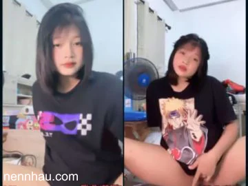 Em Gái Xinh Múp Nứng Lồn Thủ Dâm cực kỳ nóng