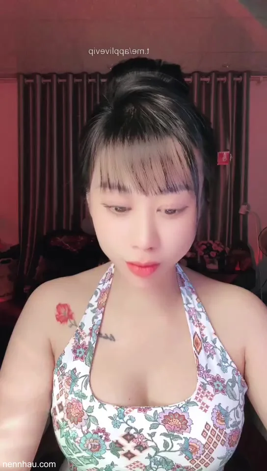 Siêu nứng Idol Ni dú bự live show bán khu vé mới nhất tháng 7