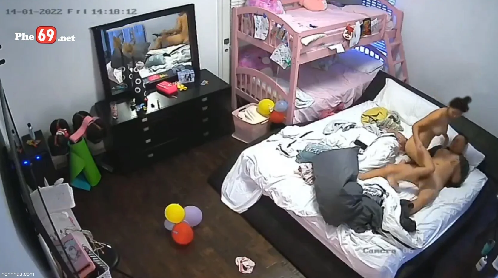 Hack camera cô vợ ngực với mông căng chồng già lấy vợ trẻ không đáp ứng nổi nhu cầu của vợ cực đỉnh