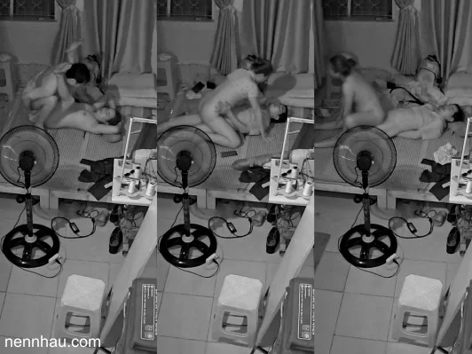 Siêu nứng Vợ chồng máy bay chơi 3 tư thế xuất trong