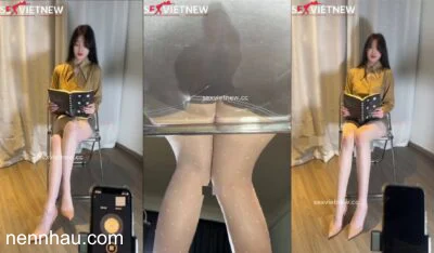 Thần tiên tỷ tỷ Trung Quốc chân dài vừa đọc sách vừa thủ dâm cực đỉnh