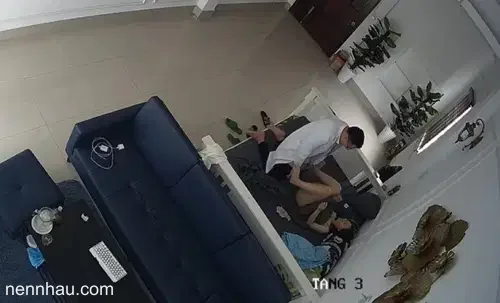 Hack camera bác sĩ tranh thủ lúc vắng khách làm nhanh một nháy với vợ cực ngon