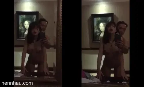 Chất lượng cao Em đang sướng mà anh cứ bắt em vừa rên vừa khẩu dâm