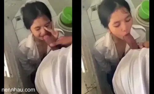 Trốn tiết học bé nữ sinh bú cây hàng khủng của bạn thân trong wc trường mới nhất hôm nay