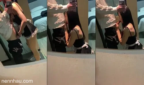 Anh đang quay phim mà em thèm quá chủ động móc chim anh ra mút nóng bỏng
