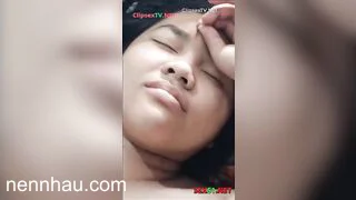 Nóng bỏng Tụt quần nghịch lồn e Công nhân XKLD say rượu địt tung loz