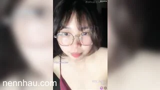 Siêu ngon #MàngoLive Ynhi 206 Sinh viên Siêu múp thủ dâm nch djt nhau