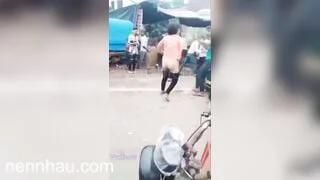 Sao lại tụt quần ra đánh nhau thế này, - Đánh nhau thủ dâm ấn độ siêu hot
