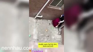 Hai em học sinh vào ngõ hú hí bị quay lén 2 cực đỉnh