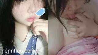 Full HD Clip Hot Thuỳ Ngân 2k5 Mũm Mĩm Show Bím Thủ Dâm Với Cu Giả