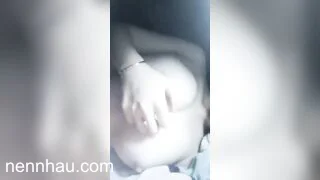 Em gái love 9 bị thằng ghệ dụ quay video thủ dâm xem ngay
