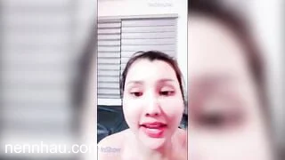 Bom tấn Em gái Việt #YYLive lam_lucky thích làm trò con bò cho fans nứng chơi