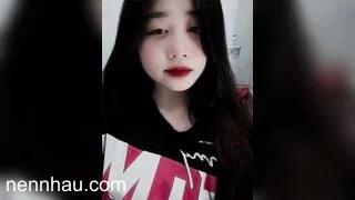 Thu Phương 2008. Lồn ko lông,mào hơi dài nhưng trong đỏ hỏn: Xem thêm trong mô tả cực đỉnh