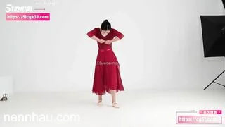 Video múa khỏa thân của một vũ công chuyên nghiệp đã bị rò rỉ full HD không che