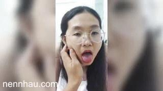 Tao có con chị họ cứ thích làm chó quỳ bú cặc cho tao cực hot