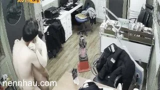 Hack cam văn phòng cặp đôi Hàn Quốc nện nhau trên bàn cực dâm siêu phẩm