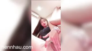 Em móc bím nghe nhóp nhép dâm thủy hot nhất
