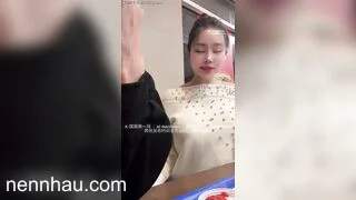 Chất lượng cao Thủ dâm cho ny, bắn tinh lên nước chấm rồi ăn nơi công cộng