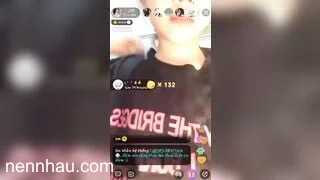 em đang live thì bị khóa phòng xem ngay