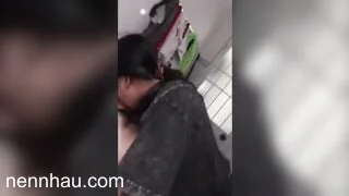 Full HD Quen em học sinh 16 tuổi non tơ mới lớn dạy em ấy bú cu thế nào thỏa mãn bạn trai