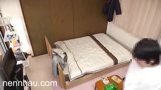 Nữ sinh Nhật Bản bị đưa nhầm vật lạ vào trong video khiêu dâm quan hệ tình dục cực phẩm