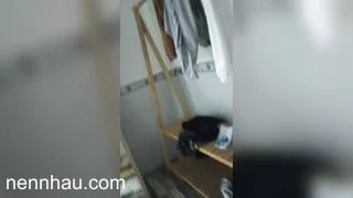 Cực đỉnh Bạn thân lên nhúng không cần cởi áo