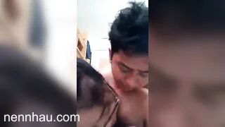 2ae cứ tranh thủ nhà k có người là lại cởi hết đồ ra ôm ấp nhau như này xem ngay