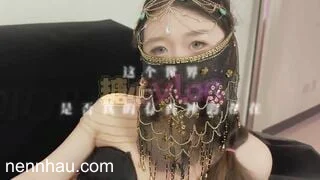 Lộ clip Nữ hoàng ả râp lồn múp ngon cực xinh bị địt tung lồn bắn ngập lồn sướng tê cu