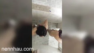 Chất lượng cao đi học quân sự lén quay hai bé sinh viên đi tắm
