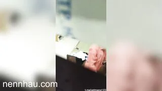 xóm trọ toàn gái ngon thanh niên quay lén bé hàng xóm thay đồ nóng bỏng