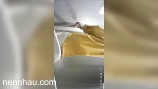 quay lén nhà vệ sinh quán nhậu toàn mấy em xinh quá - phần 10 nóng bỏng