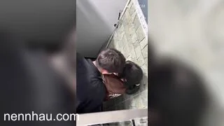 Cực phẩm Học sinh địt nhau trong nhà vệ sinh quán cà phê bị quay lại