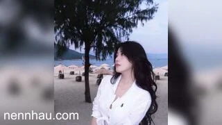 Nữ giáo viên sn 95 tự chụp ảnh bán video khiêu dâm cực phẩm
