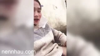 Em nữ sinh lén thủ dâm trong sân trường luôn dâm vãi chất lượng cao