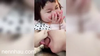 Thác loạn cùng 2 em teen,được xem 2 em hôn nhau thay phiên bú cu p3 cực hot