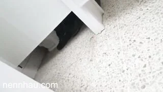 Lộ clip QUÁY LÉN 2 HỌC SINH ĐỤ NHAU TRONG NHÀ VỆ SINH TRÊN TRƯỜNG