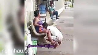 Mới nhất Chơi ngoài đường mà ai cũng ngó