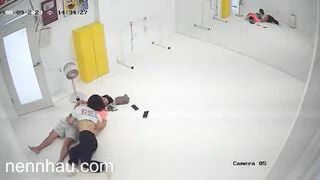 Nóng bỏng hack camera quay lén chủ phòng tập yoga đụ nhau với nhân viên cực hót