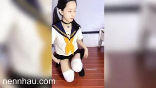 Bom tấn Em loli mình dây show pha trò