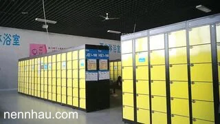 Quay lén em teen thay đồ vú to không thể bỏ lỡ