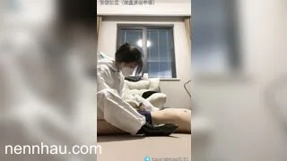 các em y tá nhiệt tình sóc lọ cho bênh nhân nứng cặc p5 mới nhất hôm nay
