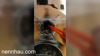 Cực hot bạo dâm nhét dị vật vào lỗ nhị em gái
